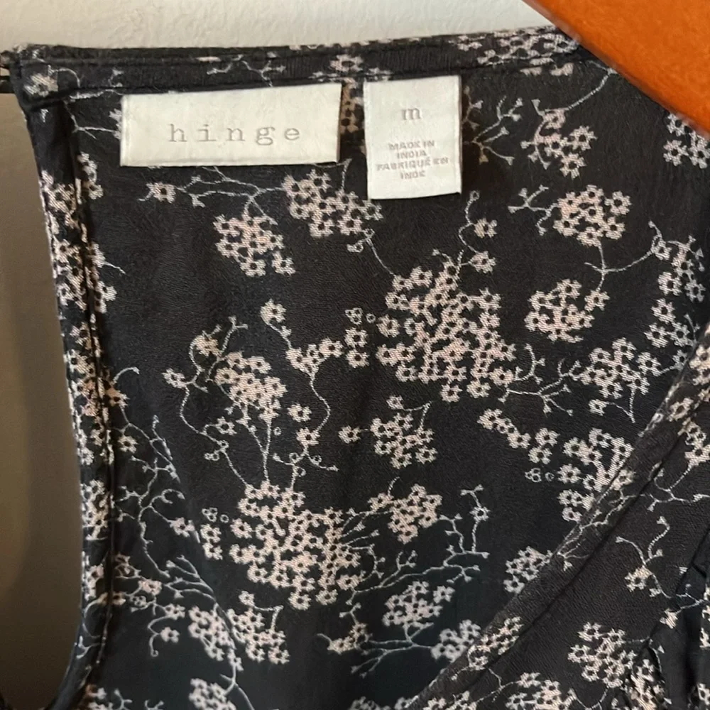 Hinge top - Picture 2 of 6